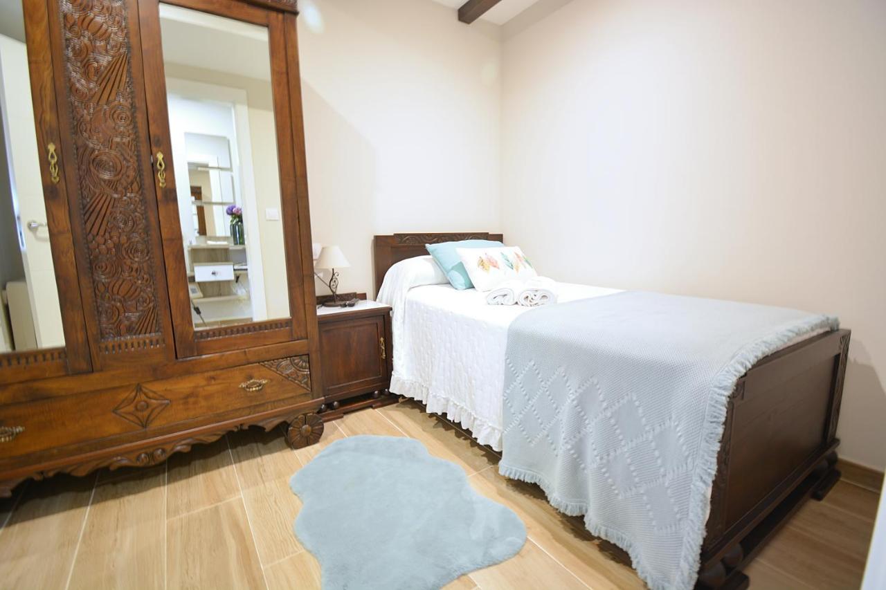 Galihost - A Casa Das Barreiras Meis Luaran gambar